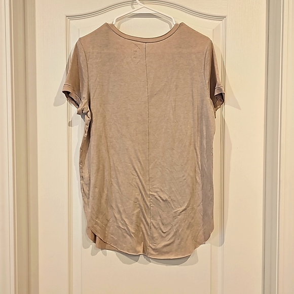 Me To We top - Picture 2 of 5